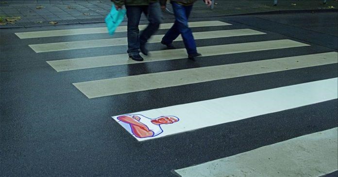 Guerrilla Marketing là gì? Thương hiệu liệu có thể gây chú ý từ Guerrilla Marketing?