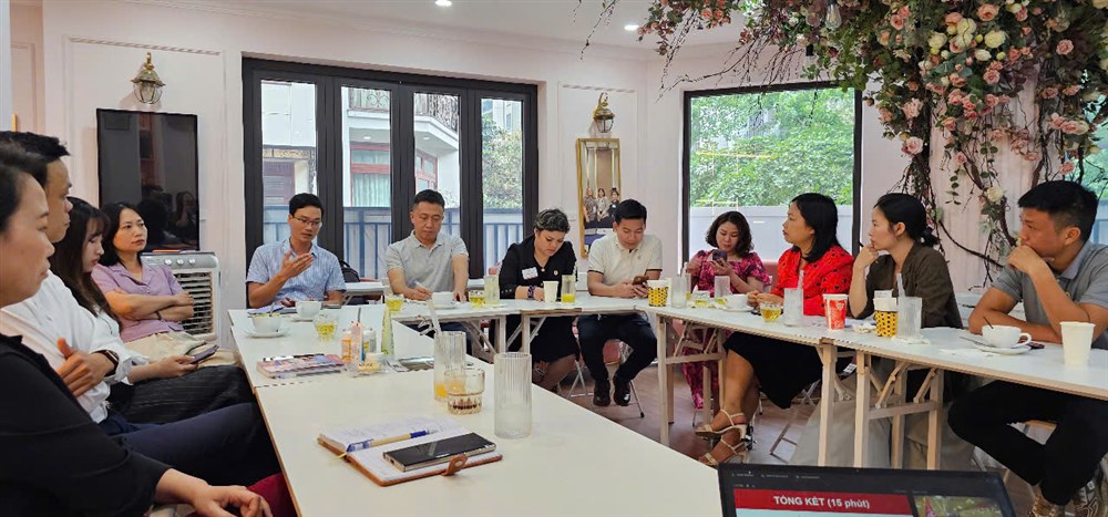 VCEO Coffee talk 41: Hành trình 3 bước xây dựng niềm tin khách hàng với thương hiệu nhỏ