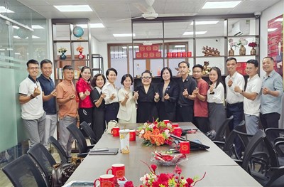 VCEO Coffee talk 49: Tiềm năng và thách thức của livestream trong bối cảnh khủng hoảng kinh tế hiện nay