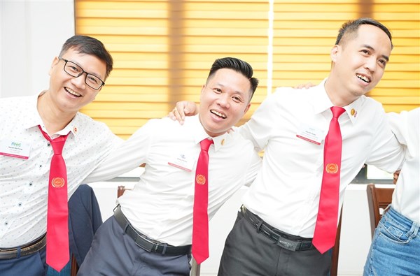 Giá trị của một mạng lưới không nằm ở việc bạn biết bao nhiêu người, mà ở việc có bao nhiêu người thực sự biết và tin bạn